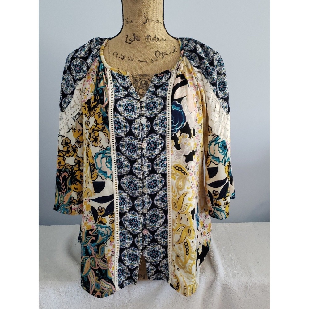 New Directions Womans 3,/4 Sleeve Blouse Size Medium Petite